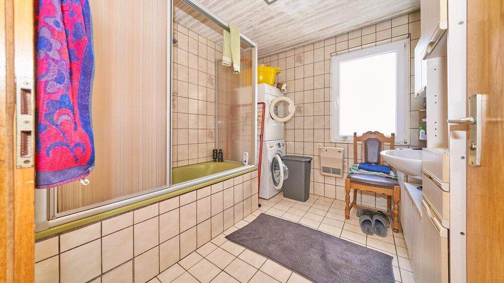 Einfamilienhaus Steinheim - 5 Zimmer, 120 m&sup2;, 239.000&euro; | Angebot:24875818