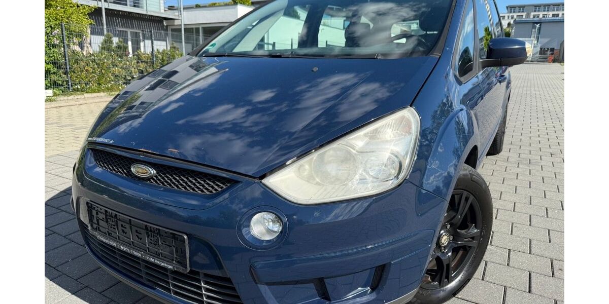 Ford S-Max 92.000 km 1.980 &euro; Holzgerlingen 71088