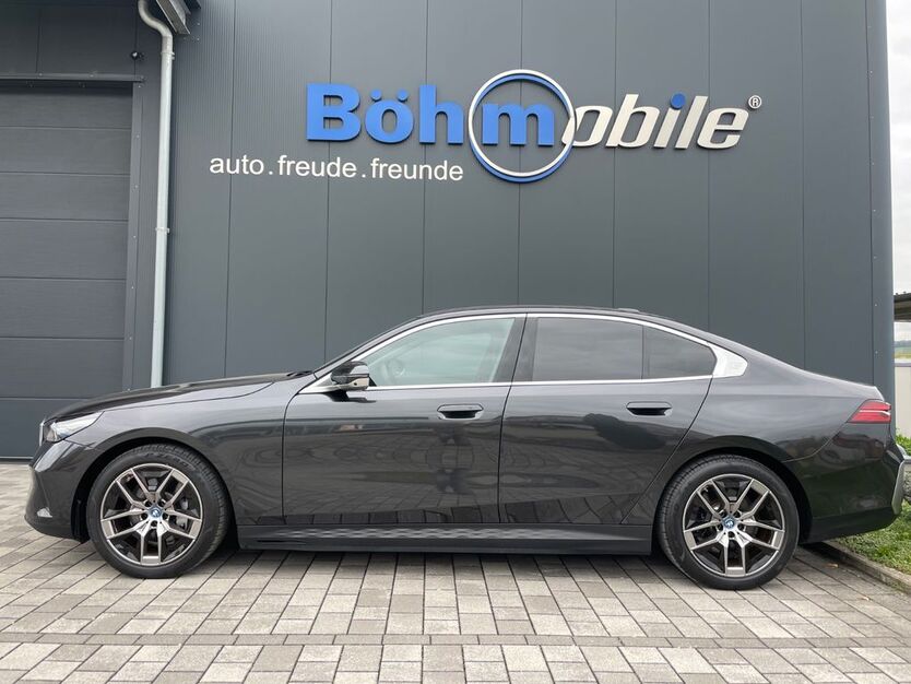 BMW i5 28.800 km 49.890 € Steinheim 71711