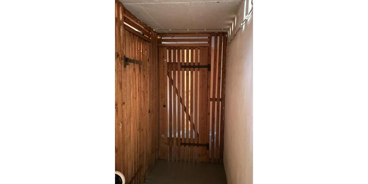 Dachgeschoßwohnung Esslingen am Neckar Brühl - 2 Zimmer, 37 m&sup2;, 151.000&euro; | Angebot:26224531