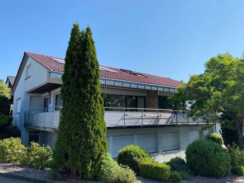 Haus zum Kaufen in Gärtringen 858.000 € 252 m²