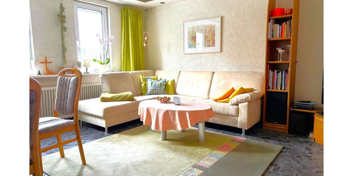 Etagenwohnung Zuffenhausen Zuffenhausen - 3 Zimmer, 60 m&sup2;, 199.000&euro; | Angebot:25223892