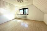 Etagenwohnung Filderstadt Bernhausen - 4 Zimmer, 120 m&sup2;, 1.390&euro; | Angebot:26418877