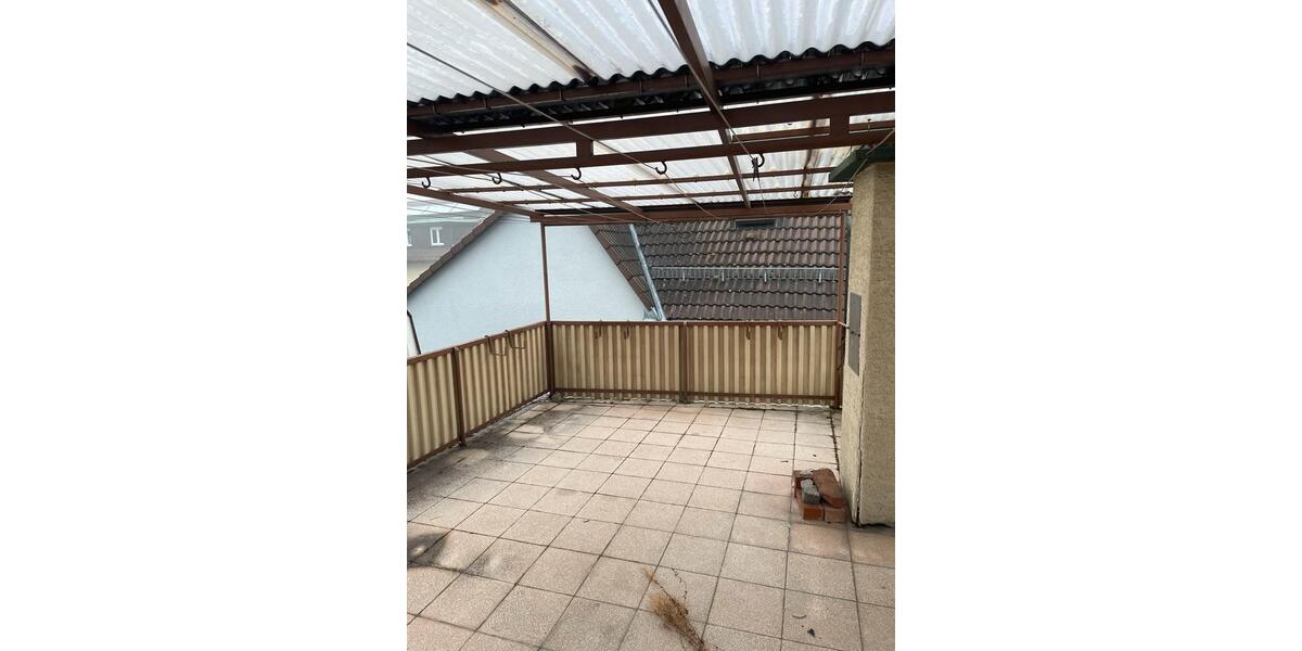 Etagenwohnung Fellbach - 4 Zimmer, 15 m&sup2;, 410&euro; | Angebot:26212061