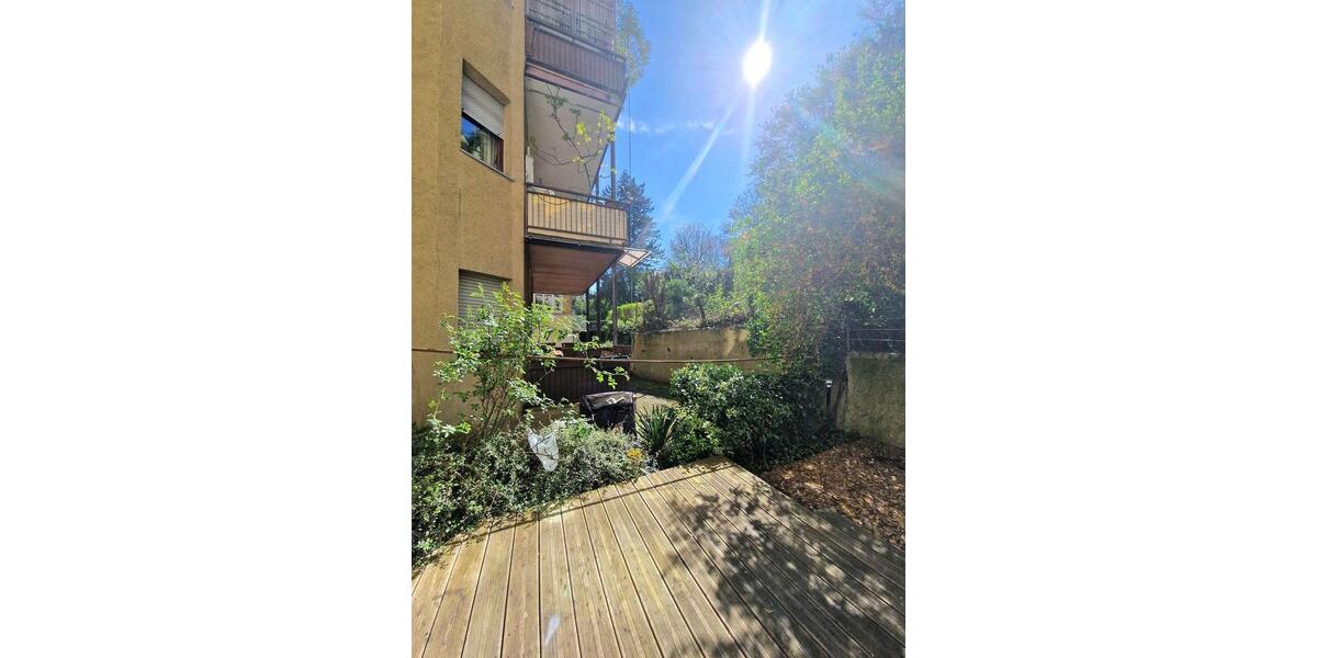 Erdgeschoßwohnung Stuttgart Stuttgart-West - 4 Zimmer, 105 m&sup2;, 2.215&euro; | Angebot:26296407