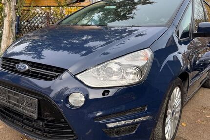 Ford S-Max 295.000 km 4.590 € Feuerbach Stuttgart 70469