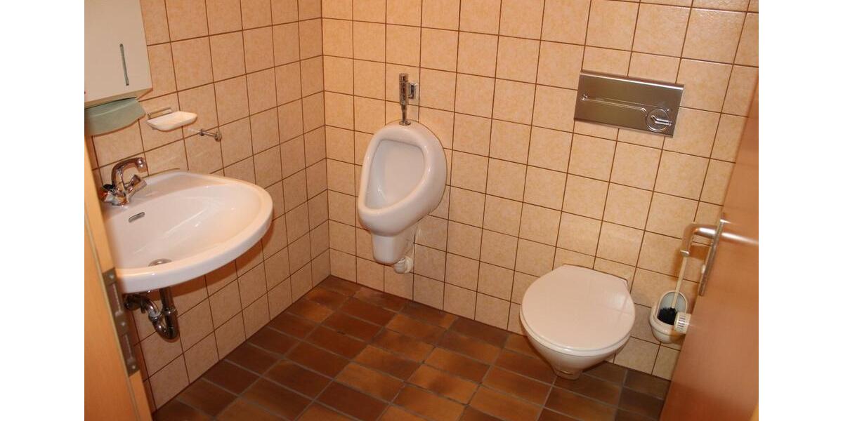 Gewerbeobjekt Reutlingen Altenburg - 1.000&euro; | Angebot:24619254