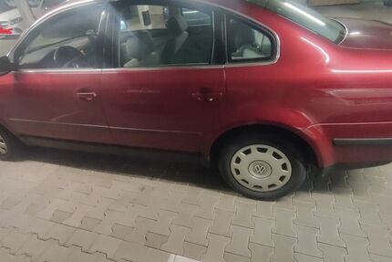 VW Passat 163.000 km 1.650 &euro; Weinstadt 71385