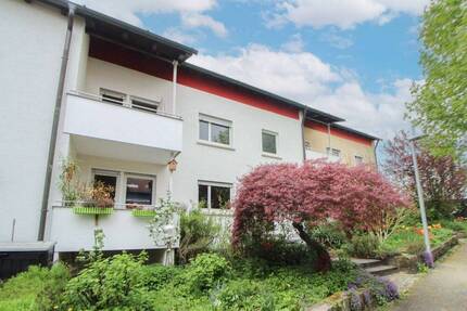 Haus Stuttgart Steckfeld - 9 Zimmer, 208 m&sup2;, 765.000&euro; | Angebot:26319304