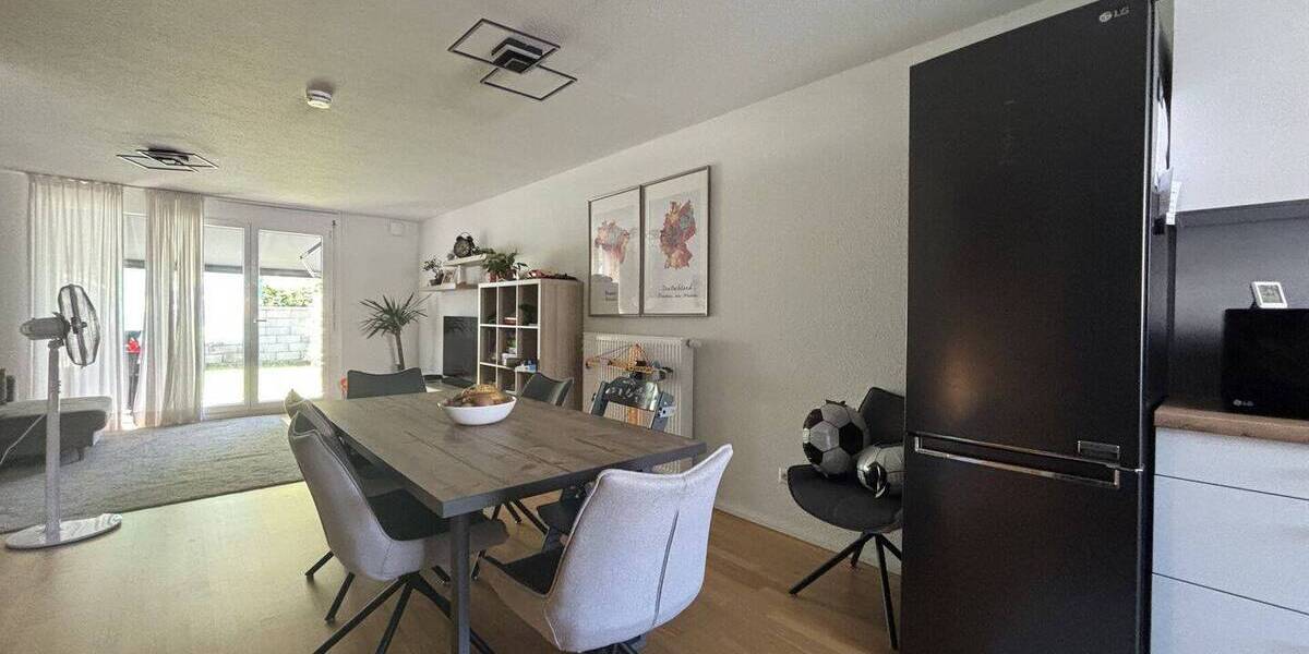Reihenmittelhaus Freiberg am Neckar / Heutingsheim Heutingsheim - 4 Zimmer, 134 m&sup2;, 2.100&euro; | Angebot:26917533