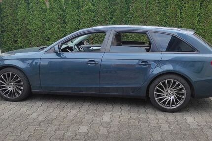 Audi A4 172.000 km 5.800 &euro; Metzingen 72555