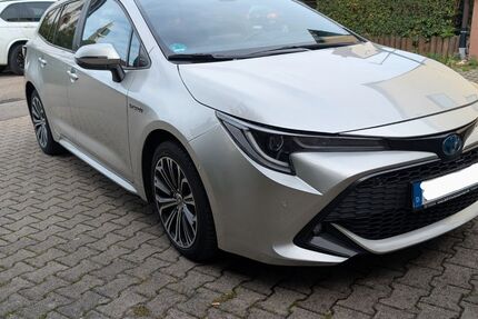 Toyota Corolla 55.000 km 21.400 &euro; Leonberg 71229