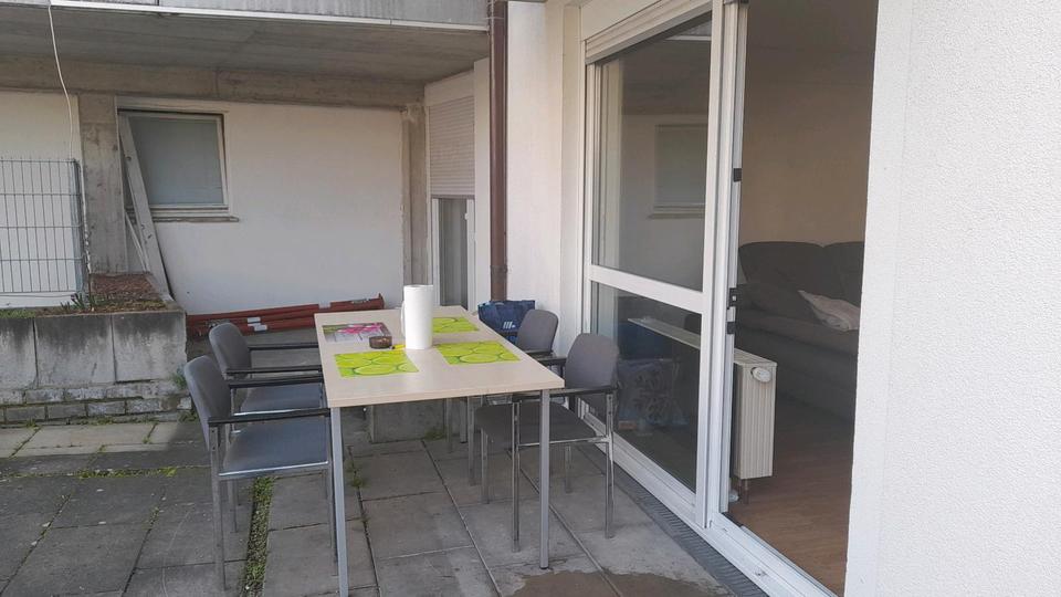 Erdgeschoßwohnung Stuttgart Feuerbach - 4 Zimmer, 90 m&sup2;, 1.700&euro; | Angebot:26409384