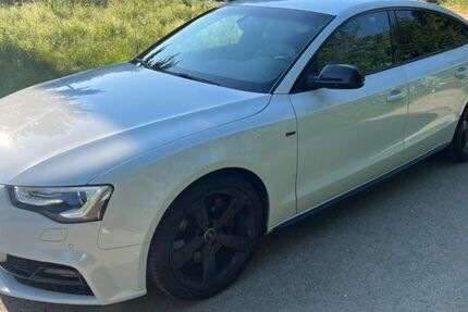 Audi A5 210.000 km 13.499 &euro; Korntal-Münchingen 70825