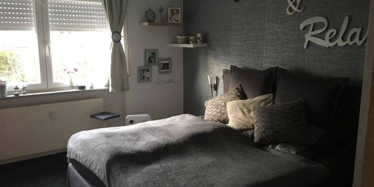 Etagenwohnung Stuttgart Hofen - 2 Zimmer, 60 m&sup2;, 295.000&euro; | Angebot:26805372