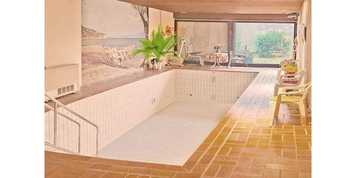 Einfamilienhaus Stuttgart Hoffeld - 5 Zimmer, 202 m&sup2;, 890.000&euro; | Angebot:25535430