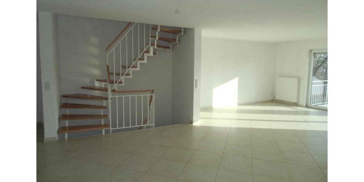 Doppelhaushälfte Tamm - 7 Zimmer, 186 m&sup2;, 890.000&euro; | Angebot:26704684