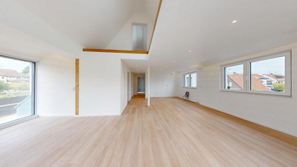 Dachgeschoßwohnung Kernen im Remstal - 4.5 Zimmer, 100 m&sup2;, 1.980&euro; | Angebot:26611006
