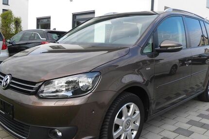 VW Touran 60.000 km 9.990 &euro; Kirchheim unter Teck 73230
