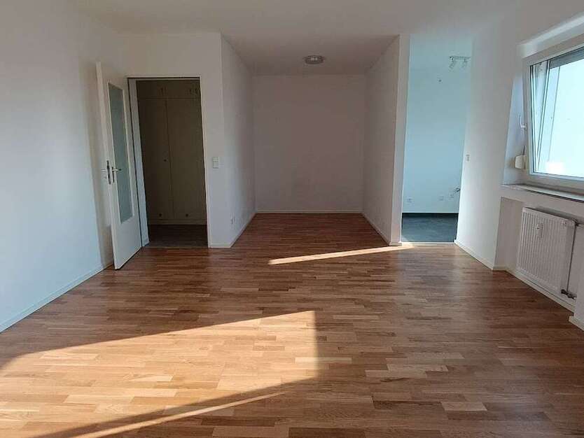 Wohnung zum Mieten in Böblingen 584,97 € 39 m²
