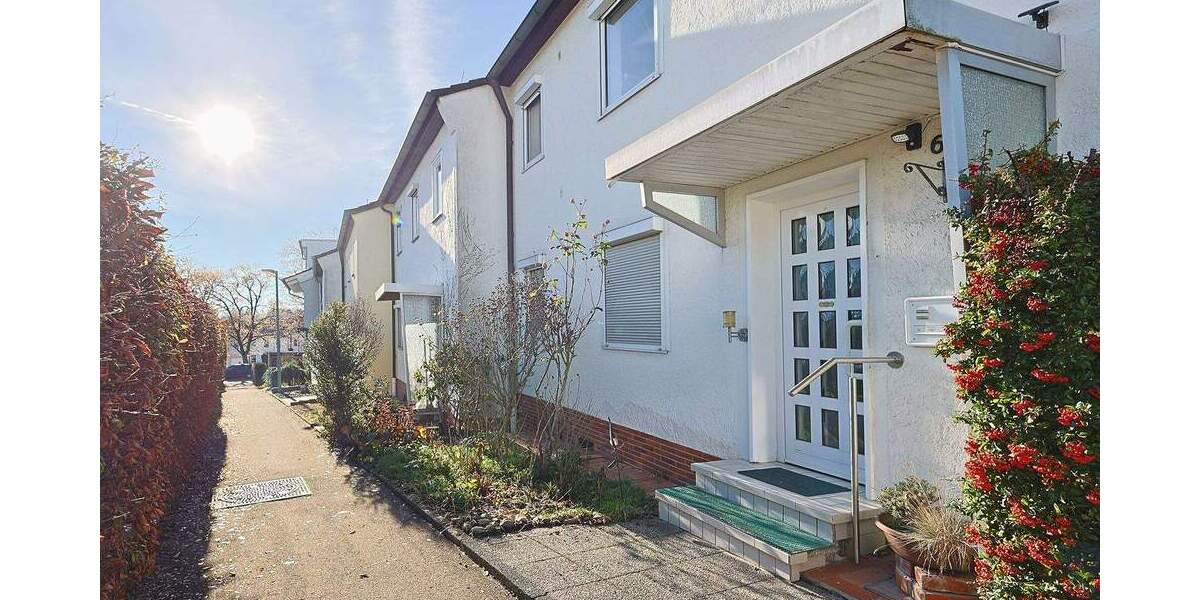 Reihenendhaus Sindelfingen Mitte - 7 Zimmer, 155 m&sup2;, 549.000&euro; | Angebot:25702479