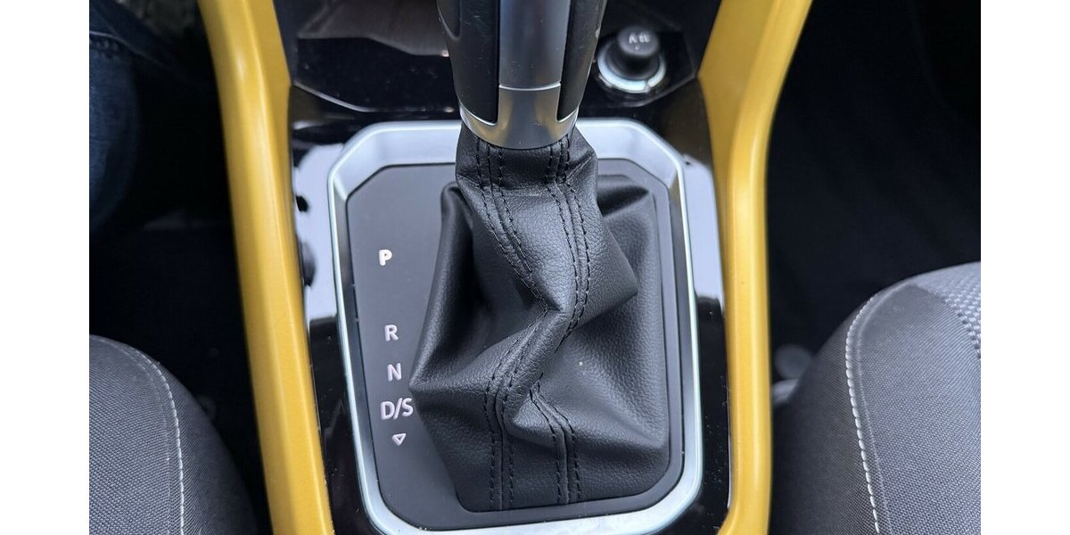 VW T-Roc 1.5 TSI DSG*orig.22tkm,1.Hand,top* 22.000 km 19.850 € Schorndorf 73614