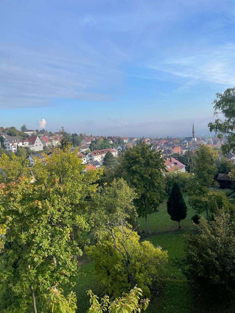 Haus zum Kaufen in Stuttgart 1.499.000 € 320 m²