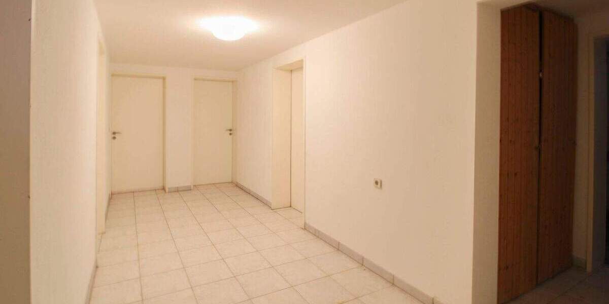 Gepflegtes und teilvermietetes MFH mit 4 Einheiten in Leinfelden-Echterdingen OT Musberg 1 zimmer