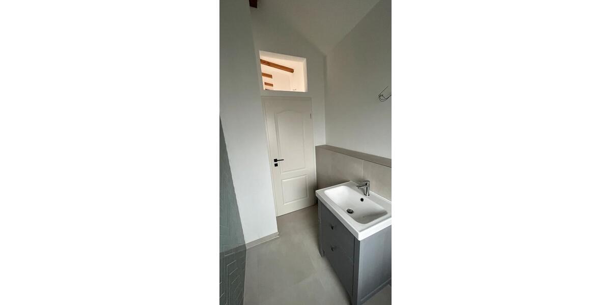 Dachgeschoßwohnung Wernau (Neckar) - 2 Zimmer, 57 m&sup2;, 980&euro; | Angebot:26357712