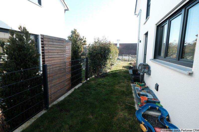 Einfamilienhaus Remseck Neckargröningen - 7 Zimmer, 201 m&sup2;, 1.299.000&euro; | Angebot:24904276