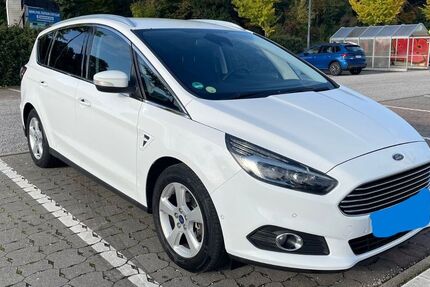 Ford S-Max 113.491 km 14.950 &euro; Münchingen 70825