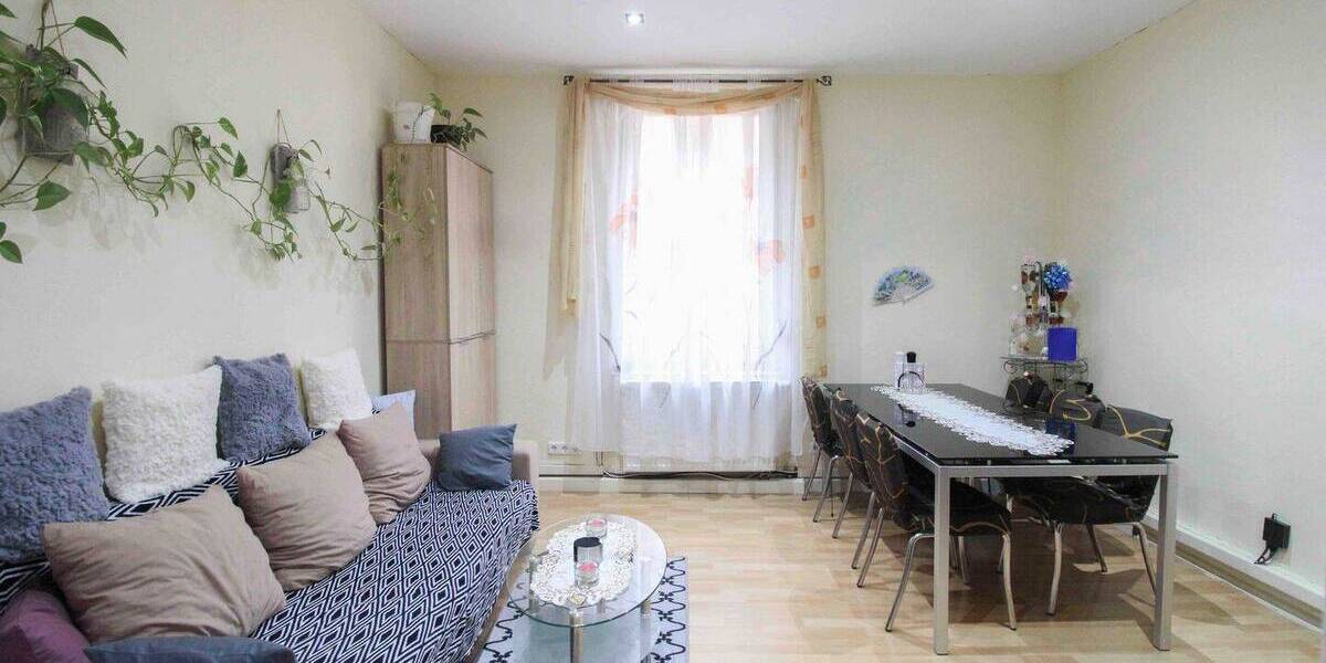 Etagenwohnung Stuttgart Bad Cannstatt - 3 Zimmer, 73 m&sup2;, 260.000&euro; | Angebot:26093380