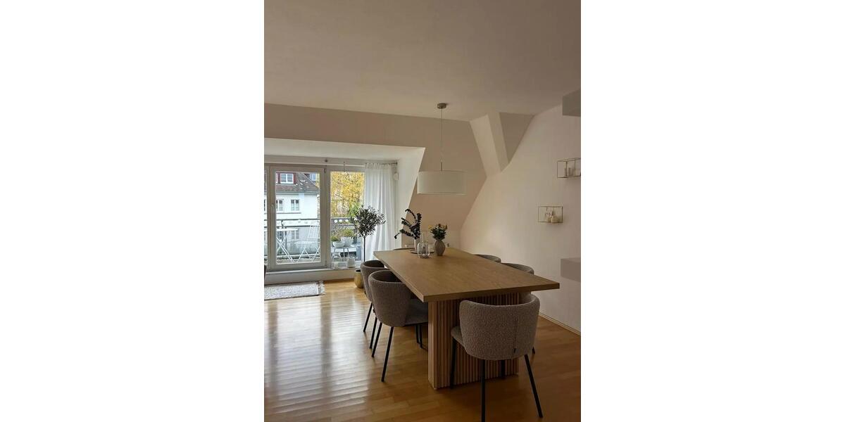 Dachgeschoßwohnung Stuttgart Stuttgart-West - 3 Zimmer, 94 m&sup2;, 1.400&euro; | Angebot:26408603