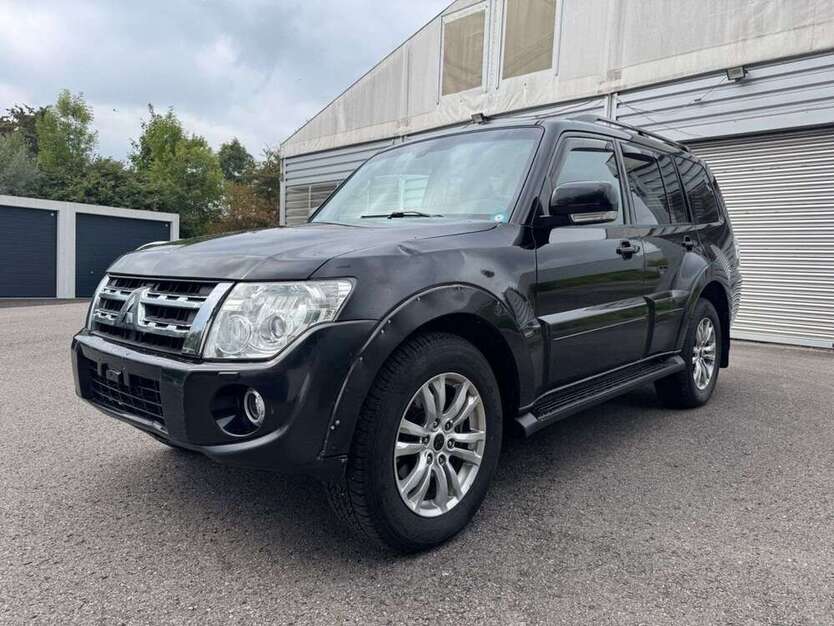 Mitsubishi Pajero 361.000 km 8.950 € Backnang 71522