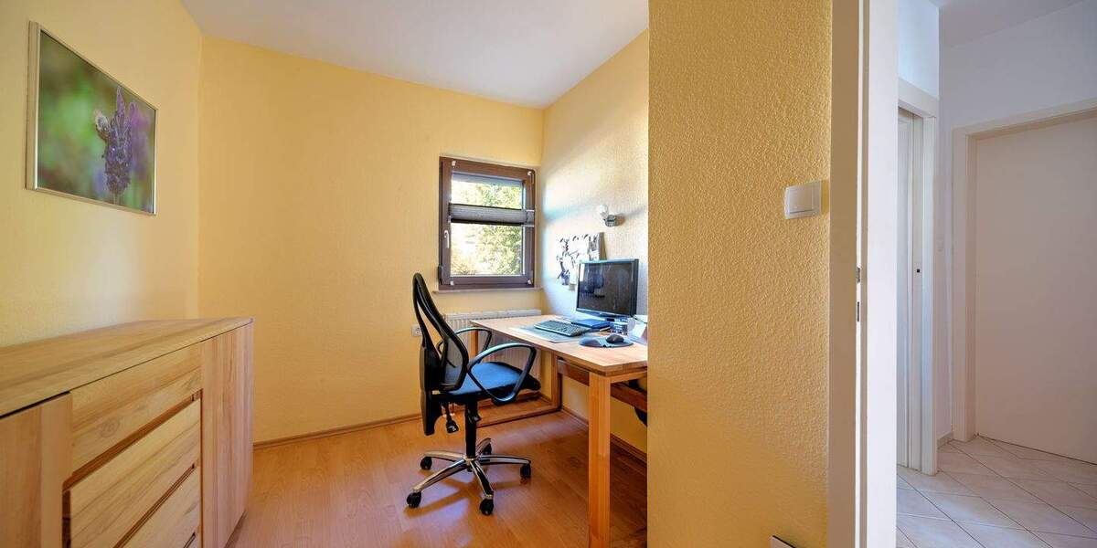 Reihenmittelhaus Sindelfingen Darmsheim - 5 Zimmer, 128 m&sup2;, 399.000&euro; | Angebot:25694971