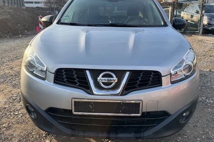 Nissan Qashqai 221.000 km 6.500 &euro; Stuttgart 70376
