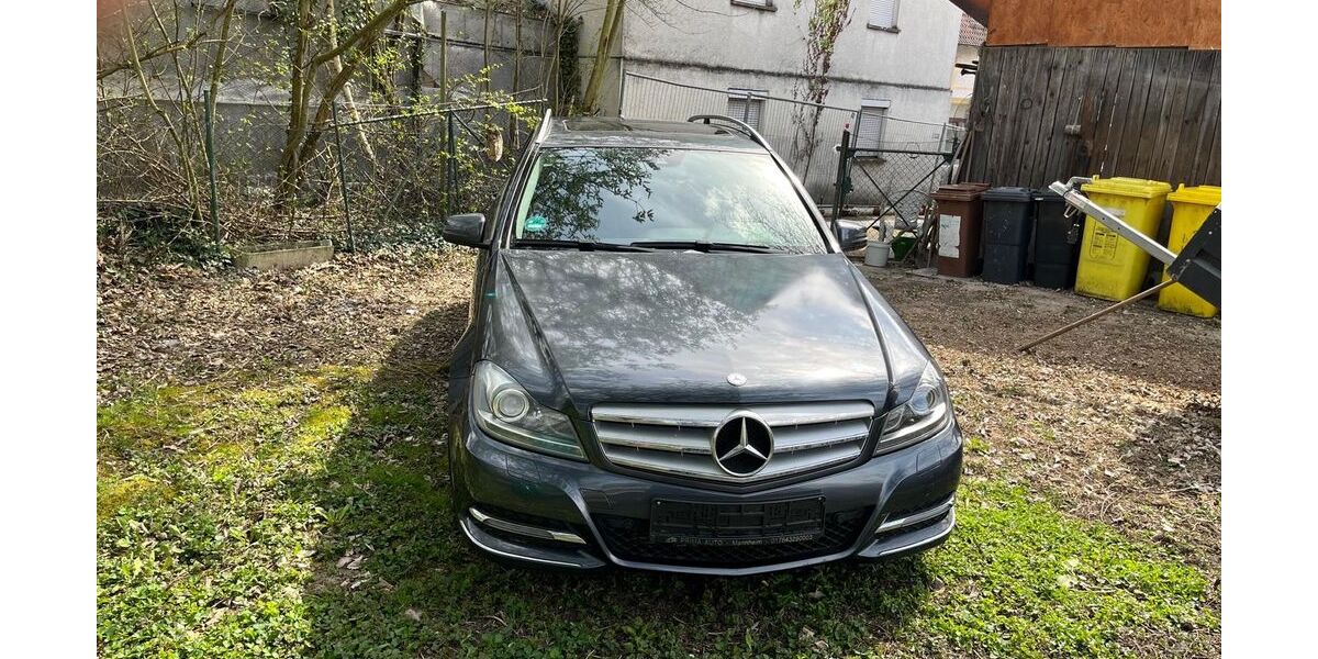 Mercedes-Benz C 250 183.500 km 7.900 &euro; Rudersberg 73634