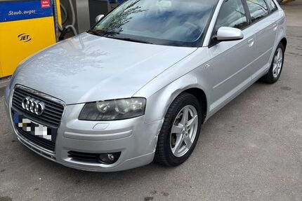Audi A3 128.000 km 2.950 &euro; Stuttgart 70437