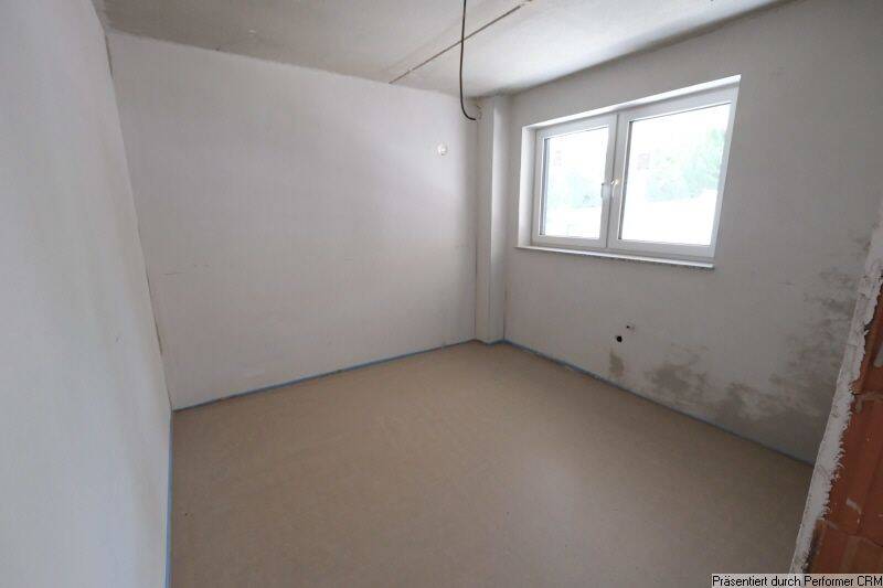 Etagenwohnung Remseck Aldingen - 3 Zimmer, 91 m&sup2;, 1.460&euro; | Angebot:26885777