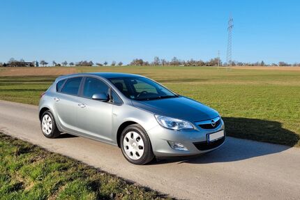 Opel Astra 67.000 km 5.990 &euro; Altdorf 71155