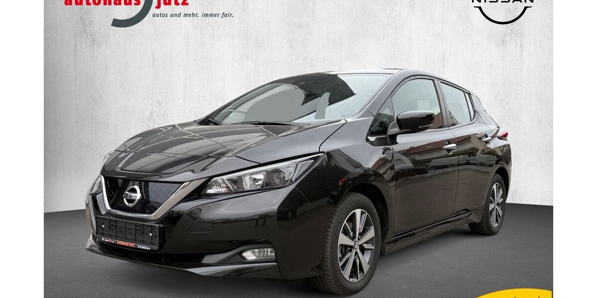 Nissan Leaf 25.473 km 12.475 &euro; Gerlingen 70839