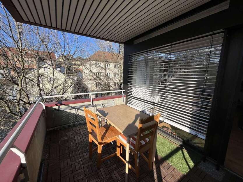 Wohnung zum Kaufen in Stuttgart 269.000 € 67 m²