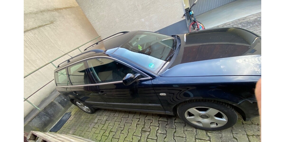 VW Passat 220.000 km 2.700 € Aspach 71546