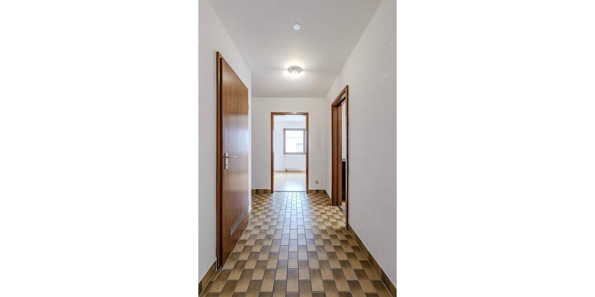 Etagenwohnung Ludwigsburg Neckarweihingen - 3 Zimmer, 77 m&sup2;, 249.000&euro; | Angebot:25142306