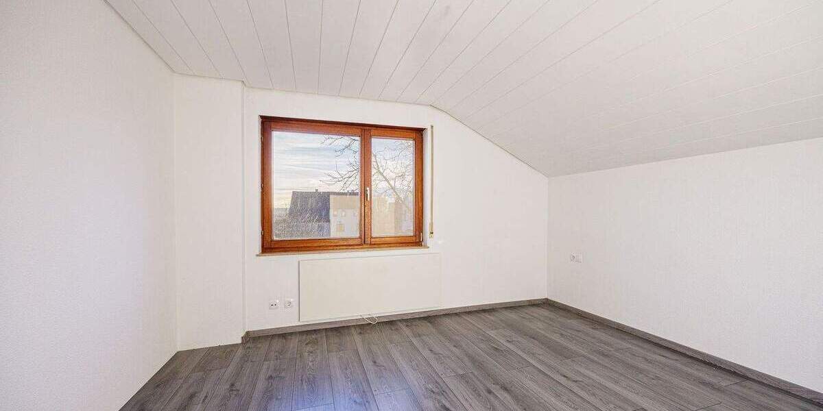 Etagenwohnung Steinheim an der Murr Steinheim - 2 Zimmer, 61 m&sup2;, 199.000&euro; | Angebot:23968961
