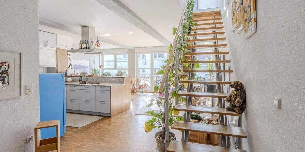 Etagenwohnung Stuttgart West - 2 Zimmer, 120 m&sup2;, 899.000&euro; | Angebot:25536437