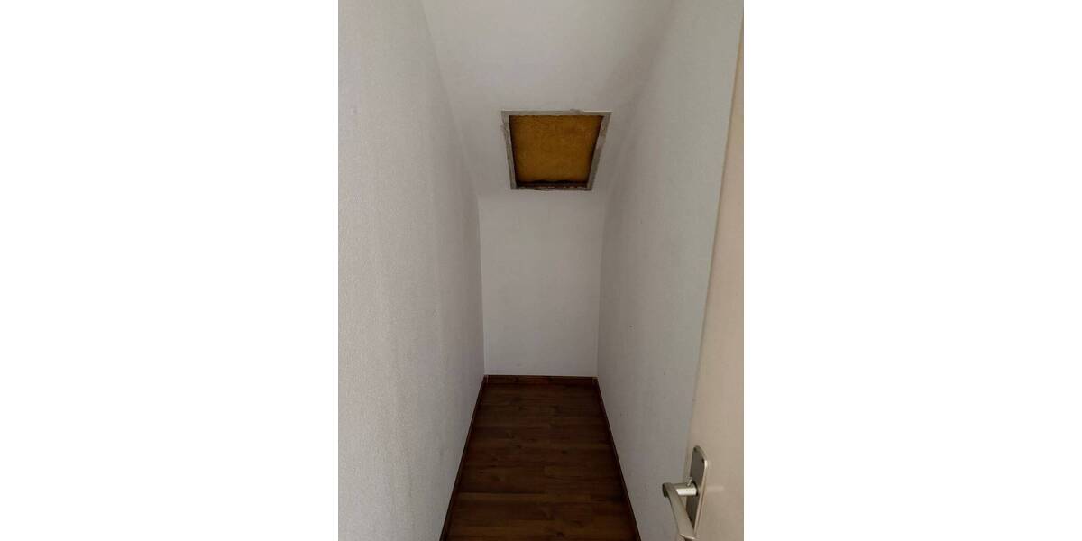 Etagenwohnung Böblingen - 3 Zimmer, 92 m&sup2;, 349.000&euro; | Angebot:26201951