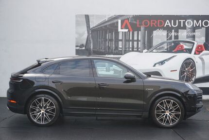 Porsche Cayenne 9.900 km 106.590 &euro; Stuttgart 70499