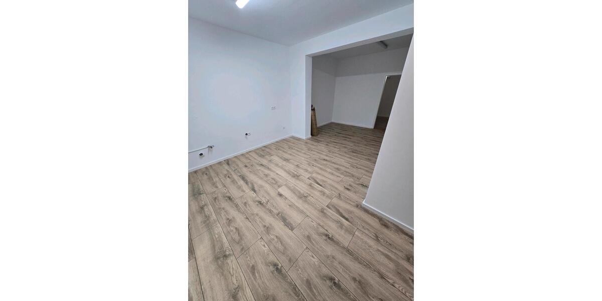 2-Zimmer-Wohnung (UG) – 70 m² in KORB 71404– frisch renoviert zimmer