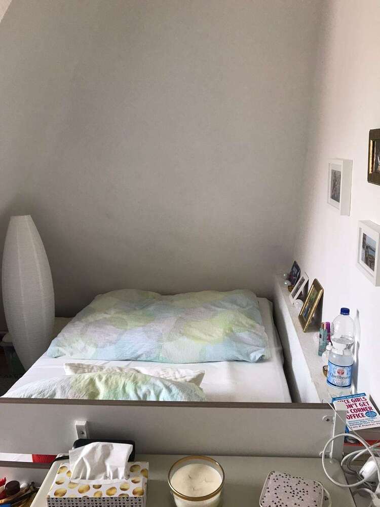 Wohnung zum Mieten in Stuttgart 300 € 15 m²